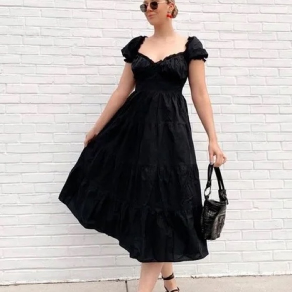 Astr The Label Black Cinched Bust Midi Dress